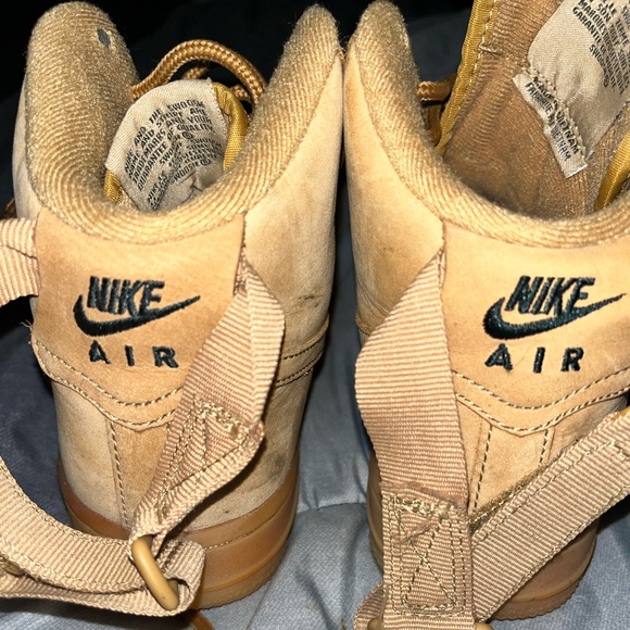 Used Hightop Khaki G-Nikes W/Straps. - Picture 3 of 6